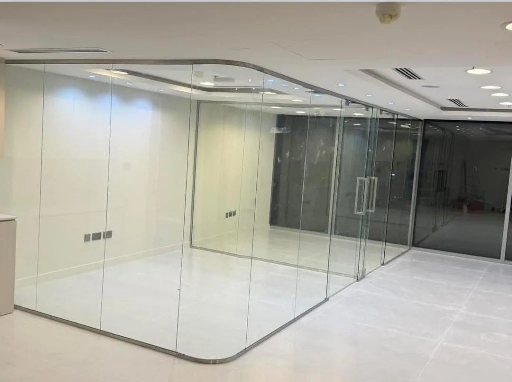 Frameless Glass Works — Renovation 786 Dubai
