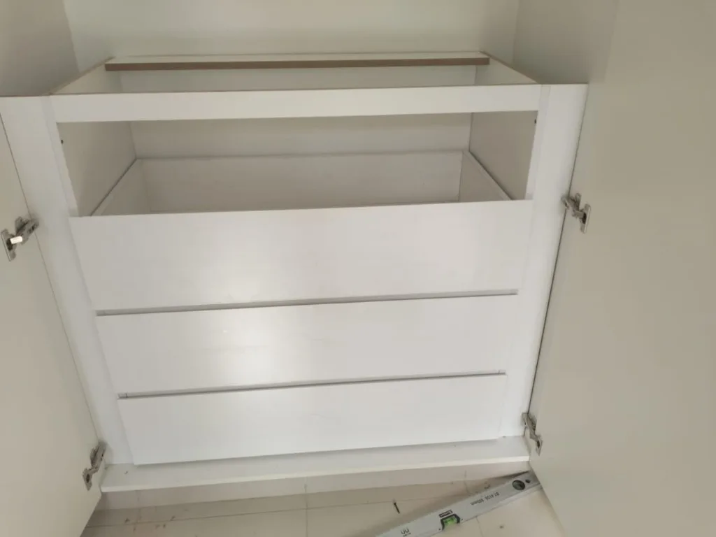 Feature Joinery & Profiles — Renovation 786 Dubai